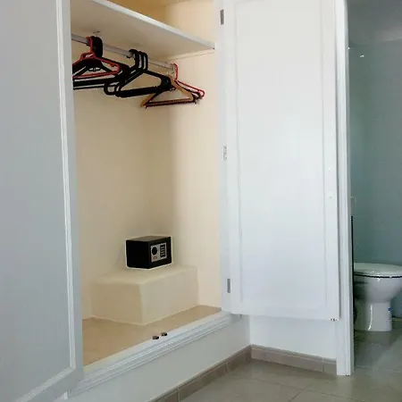 Bueno Lejlighed Tías